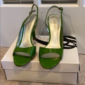 Cute & stylish summer green heals 💚